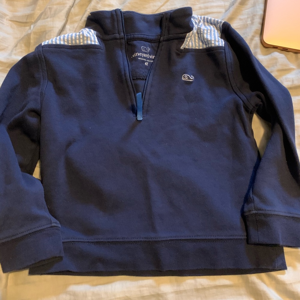 Vineyard Vines 1/4 zip shirt